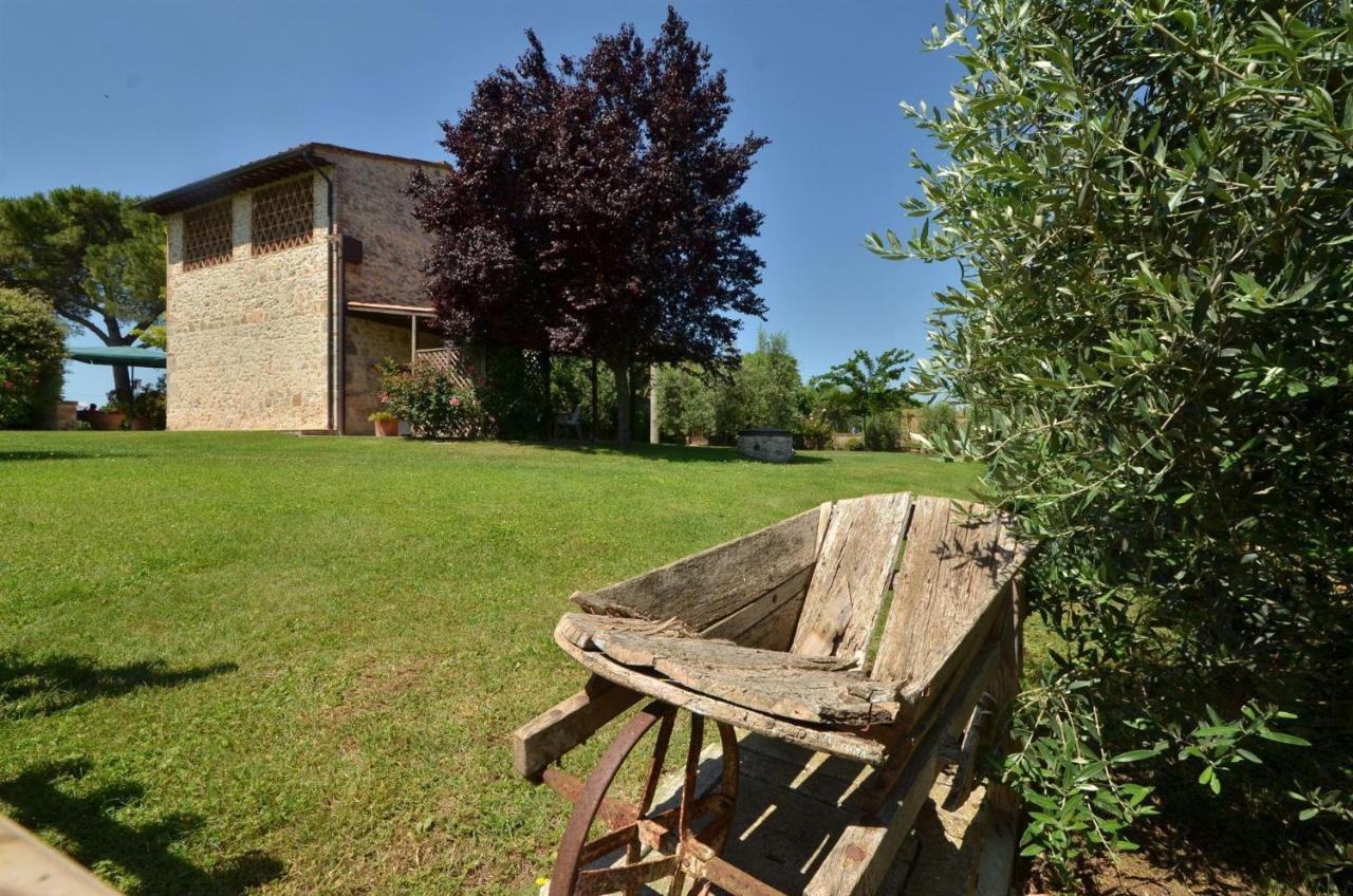 La Capannina Villa Le Grazie  Exteriör bild